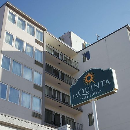 Отель La Quinta By Wyndham Seattle Downtown Экстерьер фото